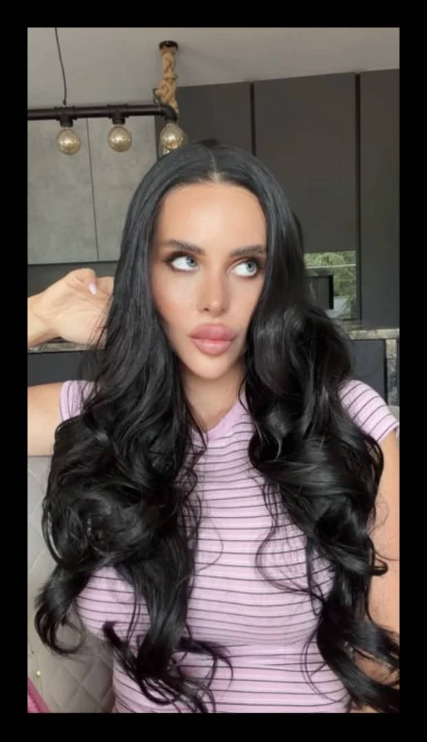 Синтетична перука Morticia