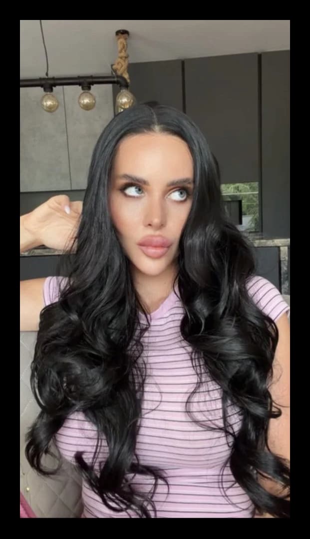 Синтетична перука Morticia